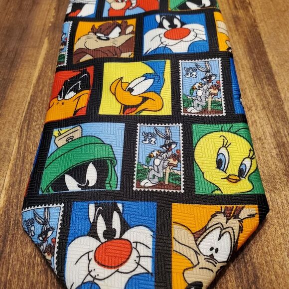 VTG Looney Tunes Stamp Collection Warner Bros. Neck Tie 1997 - Picture 2 of 5